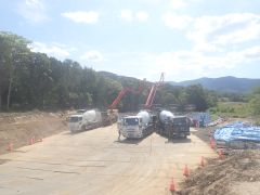 一般国道5号 仁木町 古別川橋橋台工事 9月-10